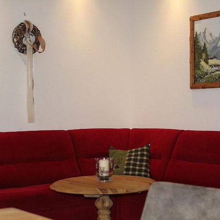Landhaus Patricia เอลล์เมา ภายนอก รูปภาพ