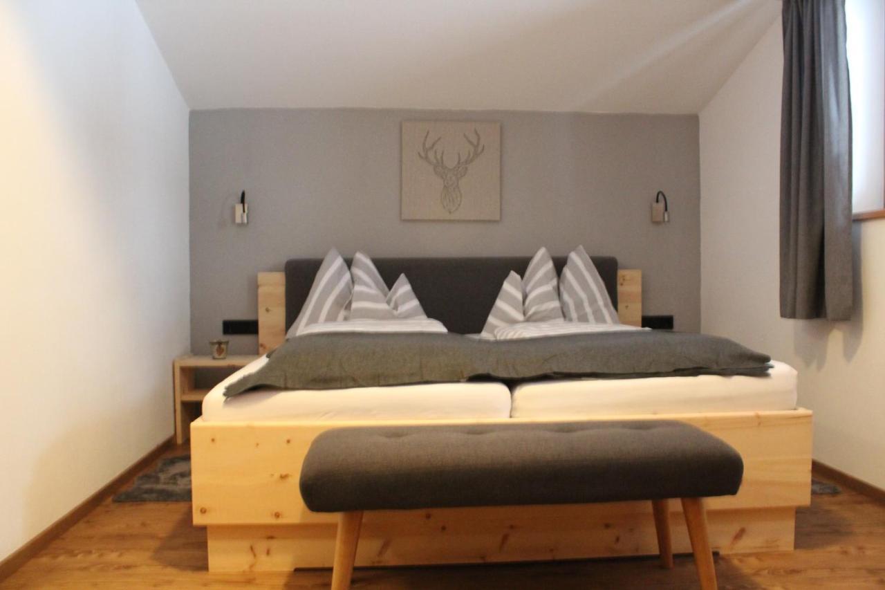 Landhaus Patricia เอลล์เมา ภายนอก รูปภาพ